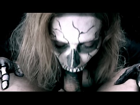 ❤️ Demon cailín sucking coileach lena béal dubh agus shlogtha cum. ❌ Sluts ag ga.playcrot69.top ❌️