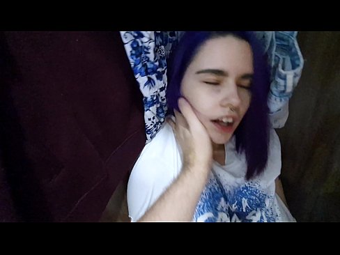 ❤️ Aimsíodh mo SIS sa closet agus chabhraigh sí cum ❌ Sluts ag ga.playcrot69.top ❌️